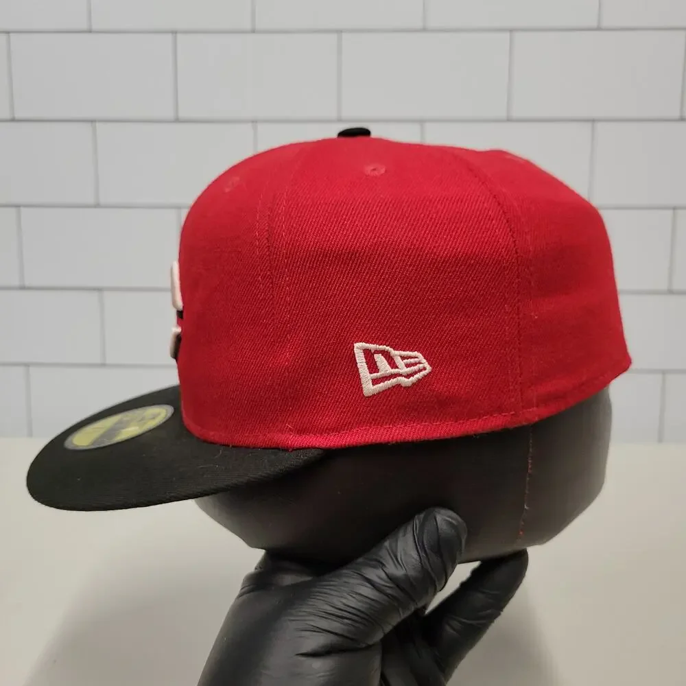New Era Cincinnati Reds 59FIFTY Fitted Hat 7 3/8 Red Black MLB Plain Logo